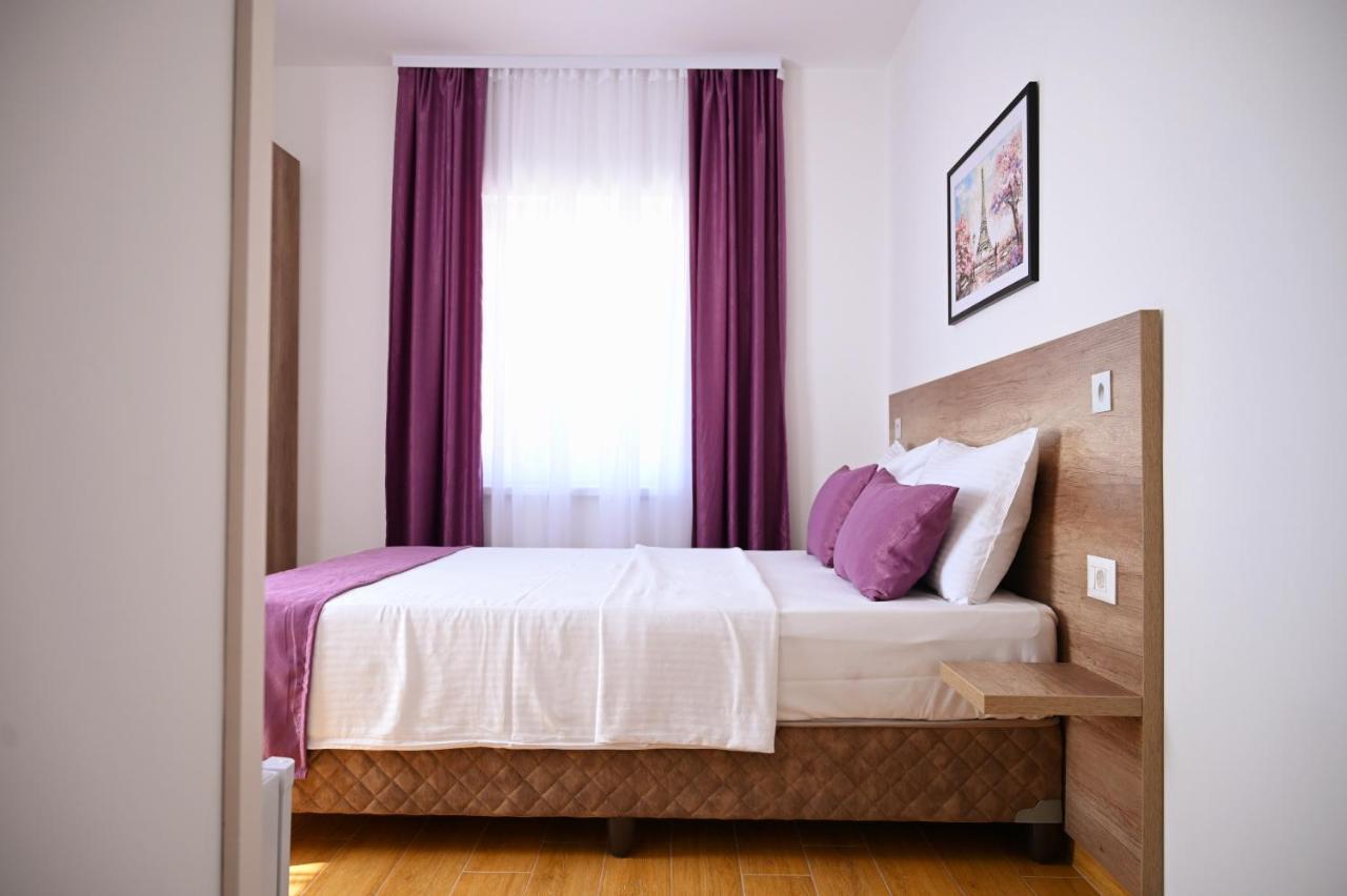 Dona, Altina Aparthotel Belgrado Buitenkant foto