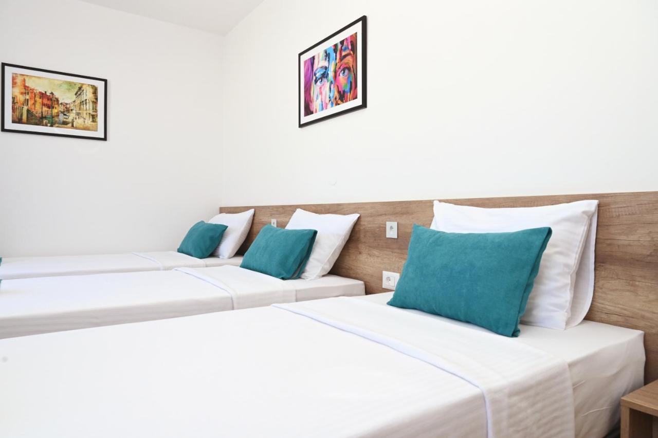 Dona, Altina Aparthotel Belgrado Buitenkant foto