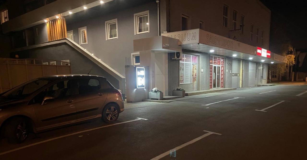 Dona, Altina Aparthotel Belgrado Buitenkant foto