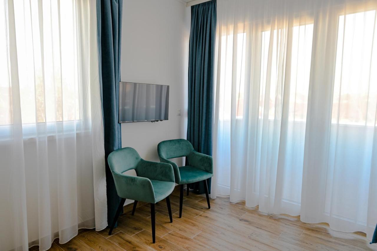 Dona, Altina Aparthotel Belgrado Buitenkant foto