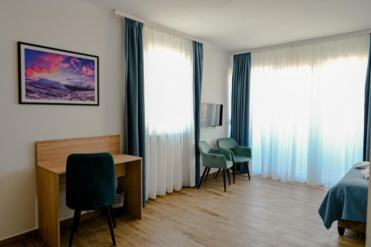 Dona, Altina Aparthotel Belgrado Buitenkant foto